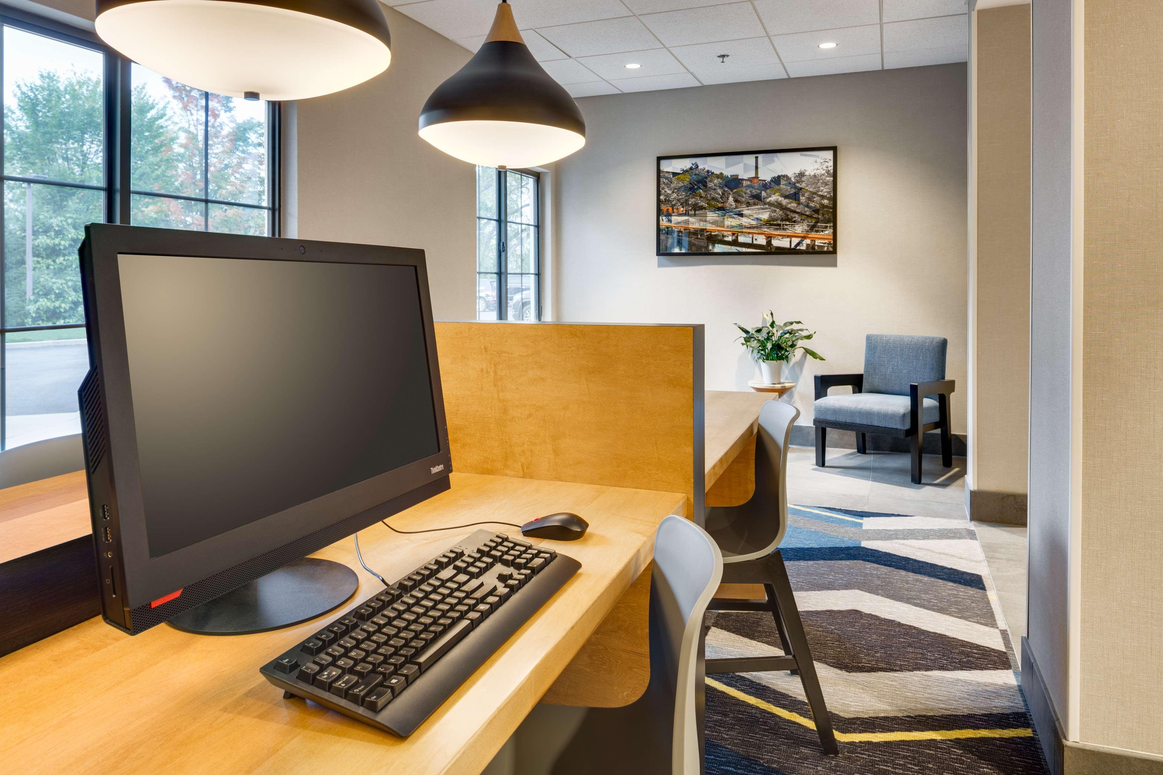 Hyatt House Boston Hotel Waltham